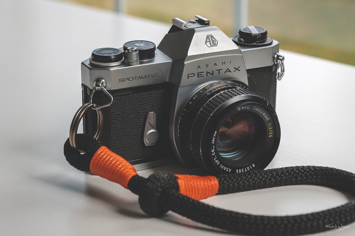 pentax spotmatic with strap